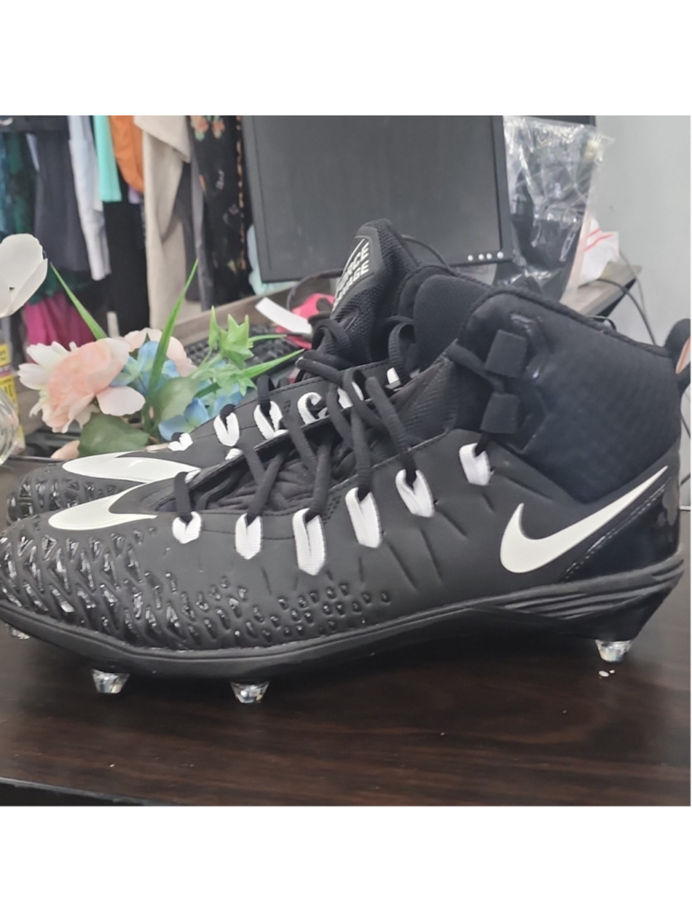Nike Force Savage 902677-010 Men's Black White Football Cleats Size 13 - Picture 2 of 6